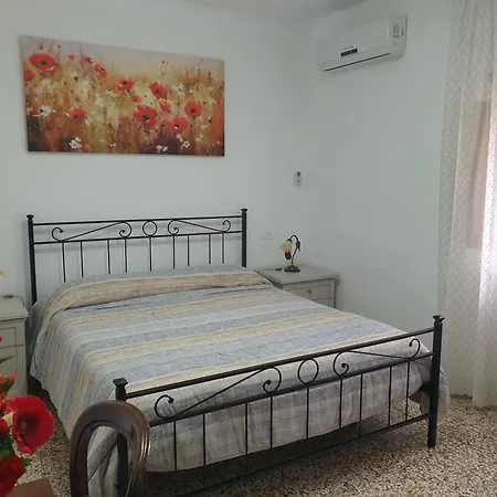 Il Mandorlo فندق مبيت وإفطار كورتونا